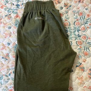 Medium Columbia Sweat Pants